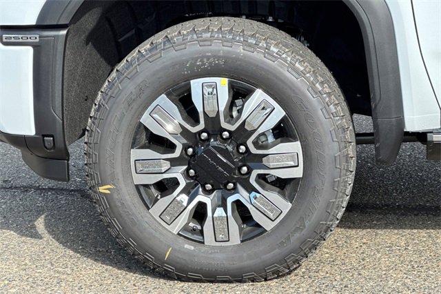 New 2026 GMC Sierra 2500 Denali w/ Denali Reserve Package image 32