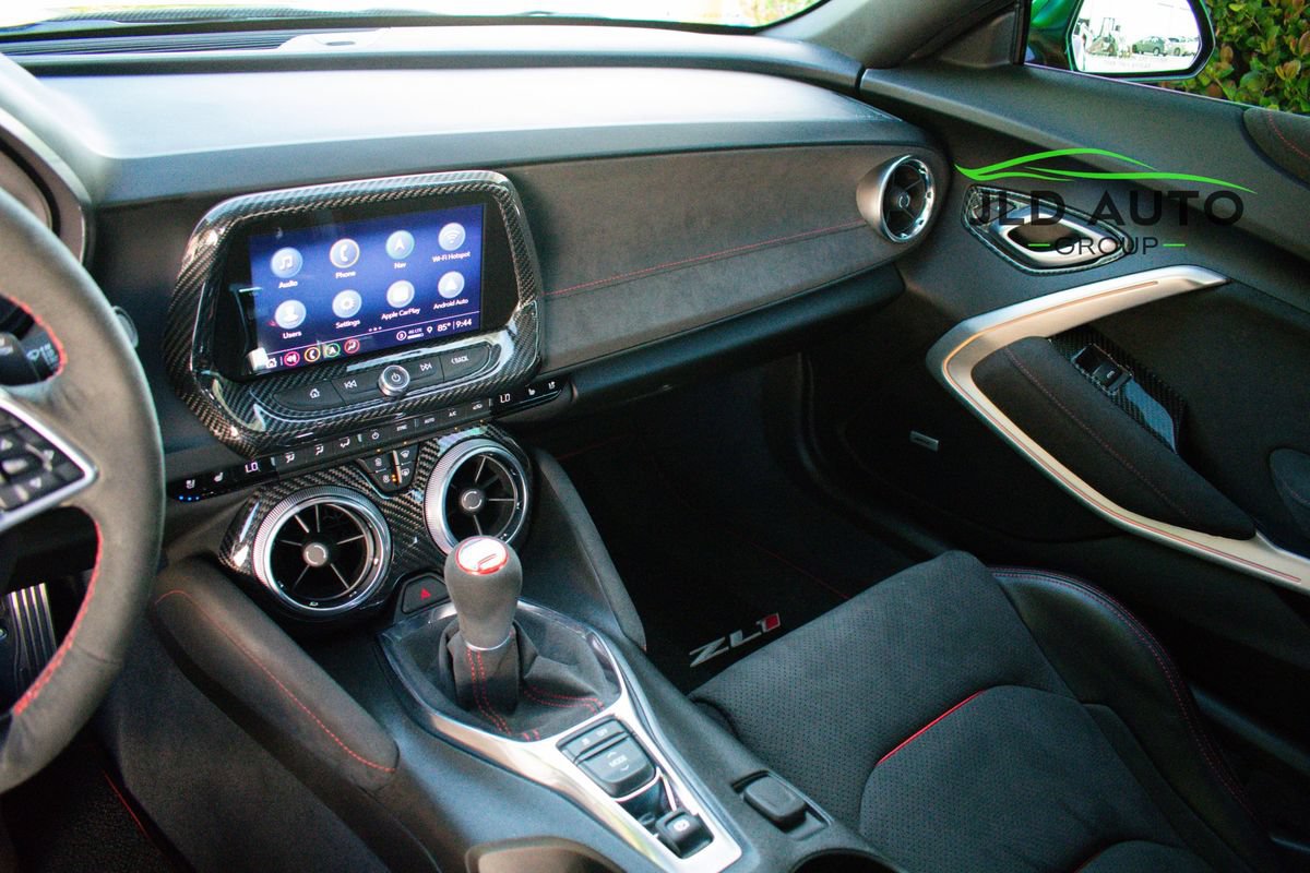 Used 2022 Chevrolet Camaro ZL1 RWD image 14