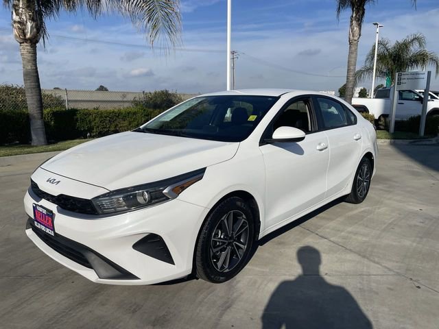 Used 2023 Kia Forte LXS image 4