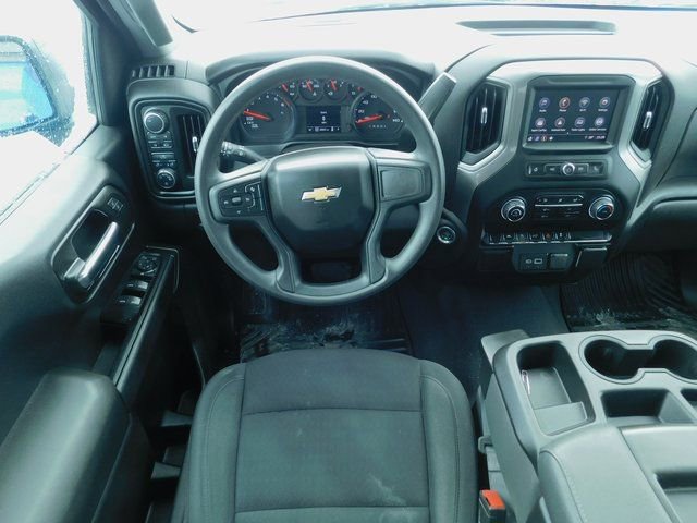Used 2024 Chevrolet Silverado 1500 Custom w/ Turbomax Blackout Package image 14