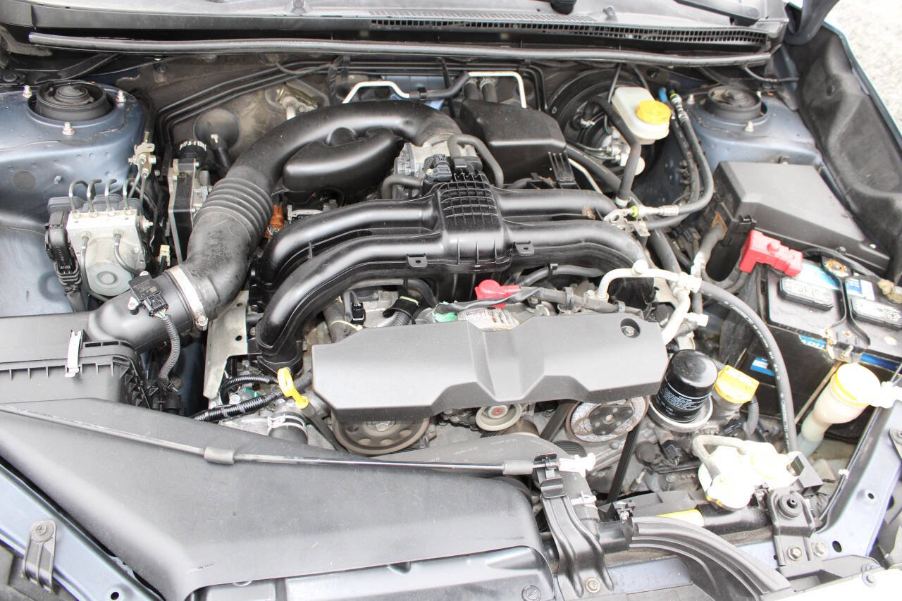 Used 2013 Subaru Impreza 2.0i image 24