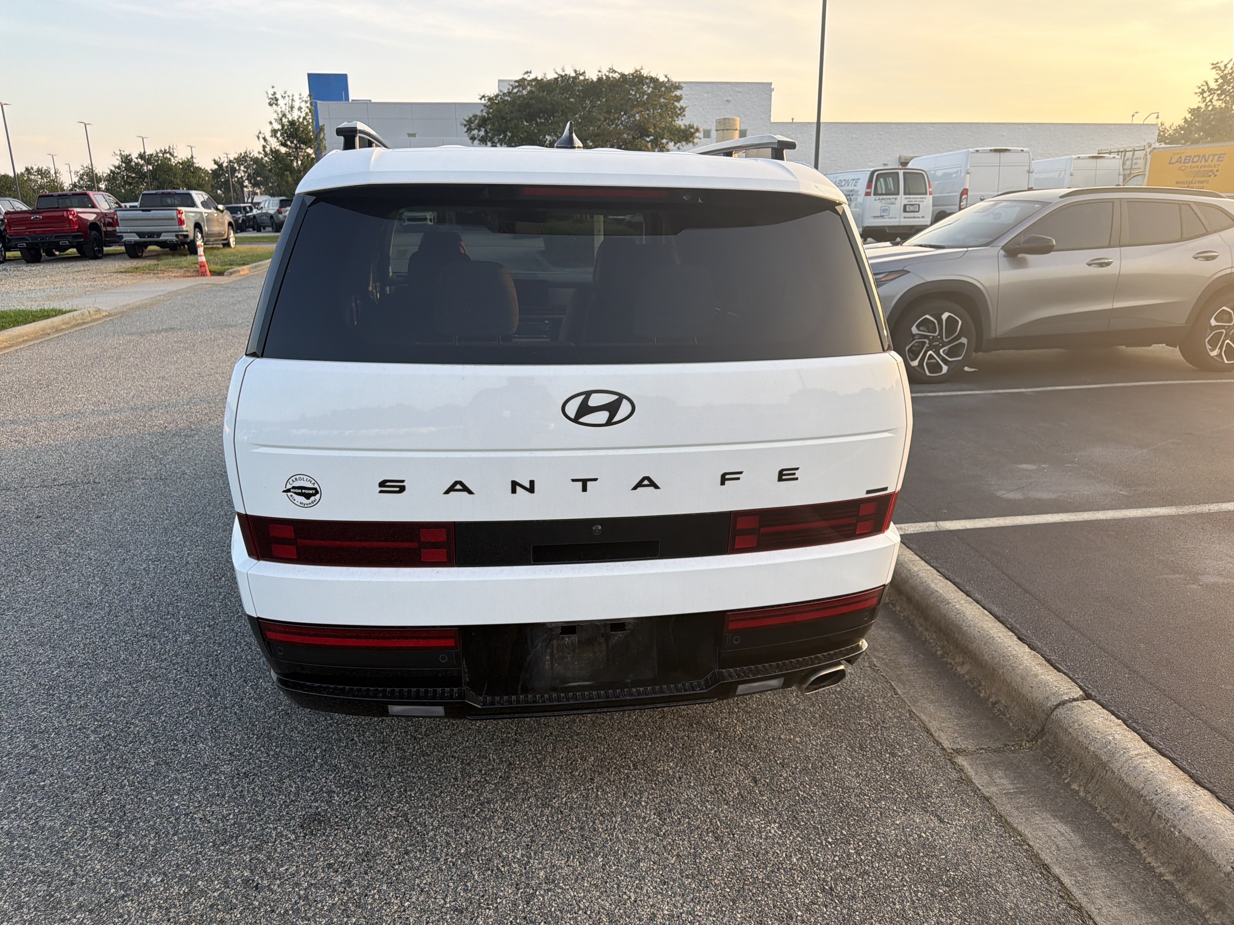 Used 2024 Hyundai Santa Fe Calligraphy AWD/4WD image 10