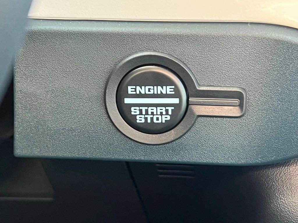 Used 2025 Ford Bronco Heritage Edition image 33