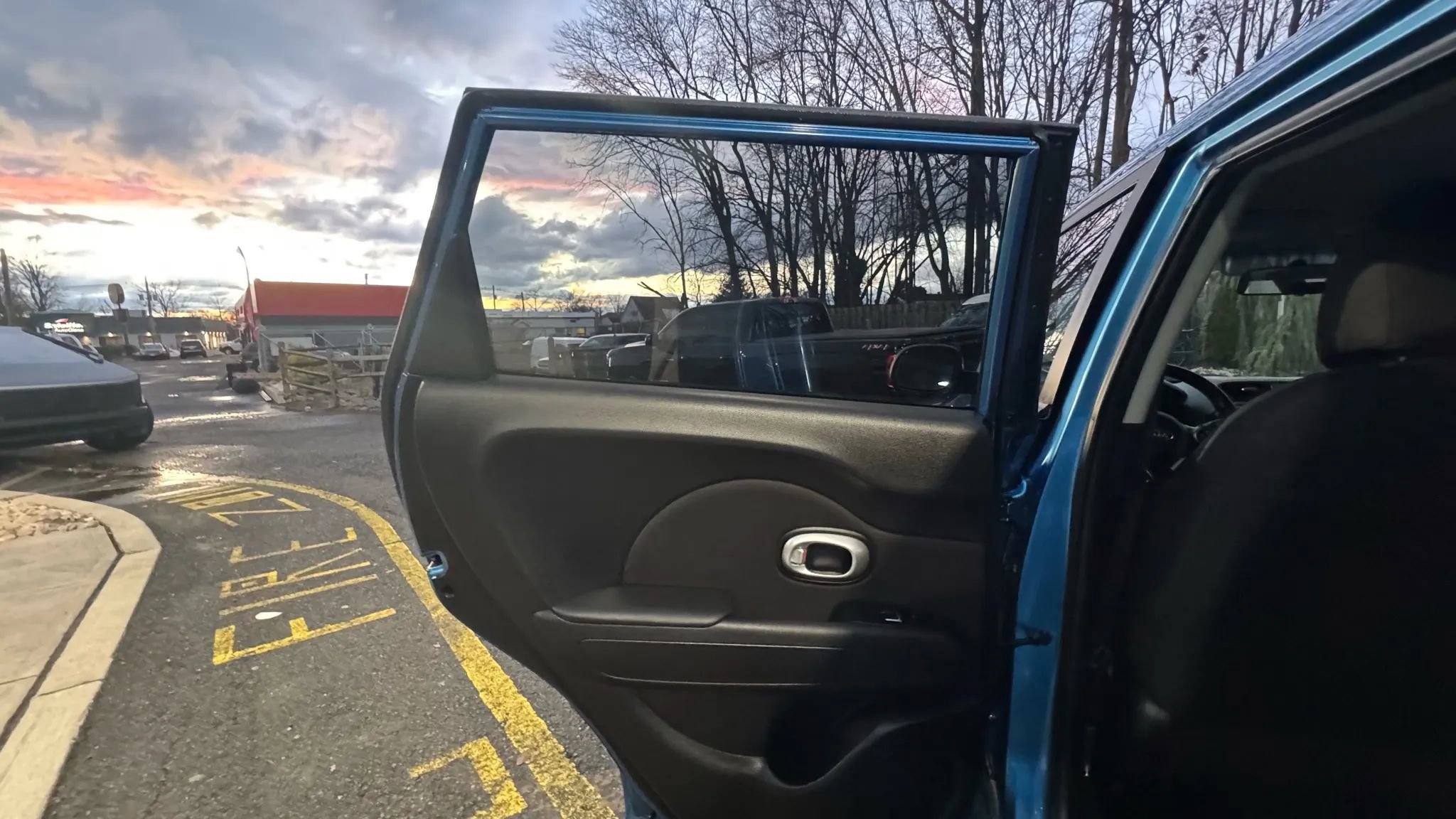 Used 2018 Kia Soul + image 14