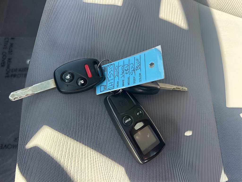 Used 2010 Honda CR-V LX image 27