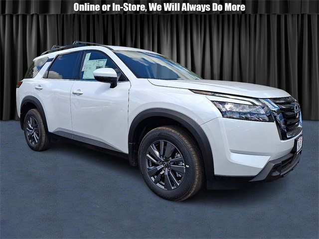 New 2025 Nissan Pathfinder SV