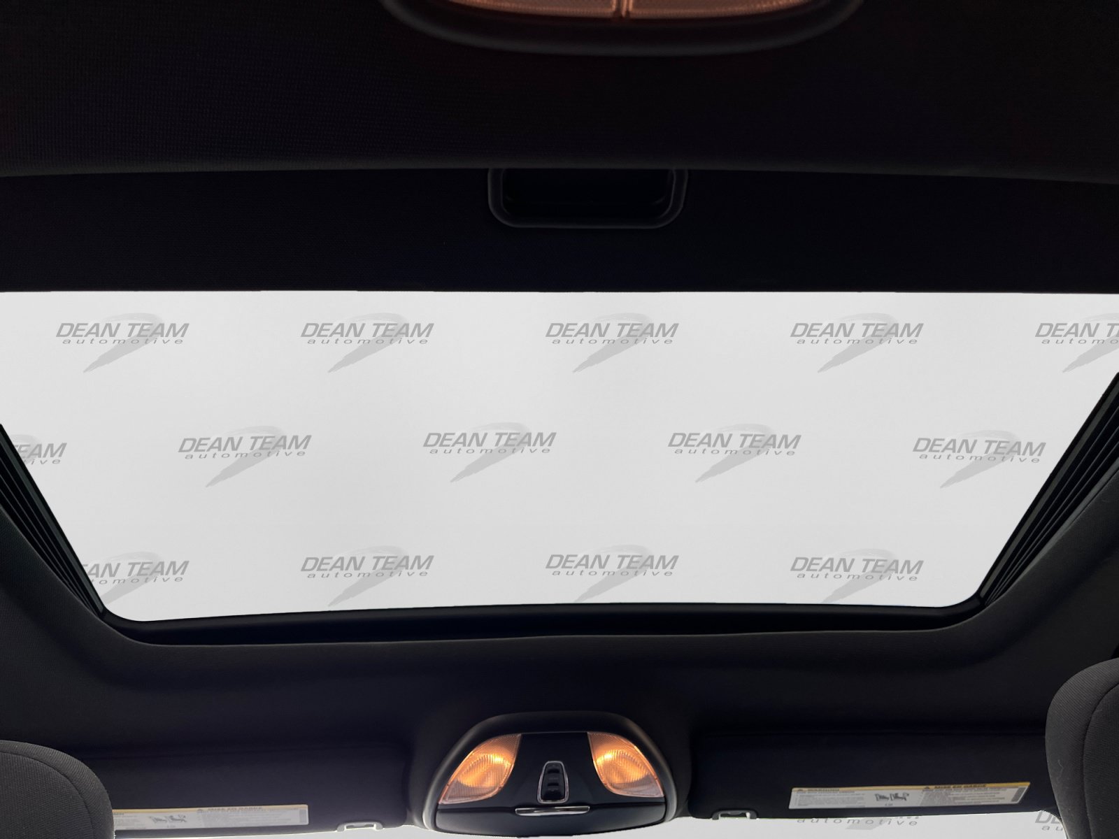 Used 2015 Dodge Dart SXT w/ Sun/Sound Group FWD image 19