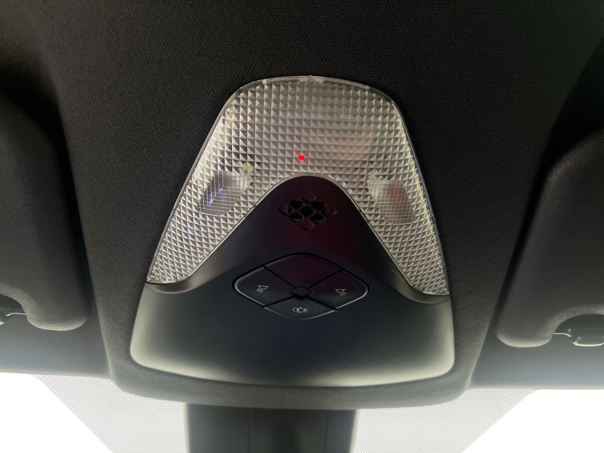 Used 2018 Toyota C-HR XLE FWD image 20