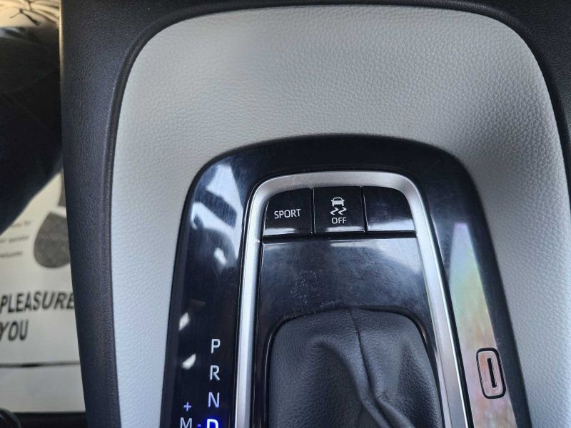 Used 2021 Toyota Corolla SE image 23