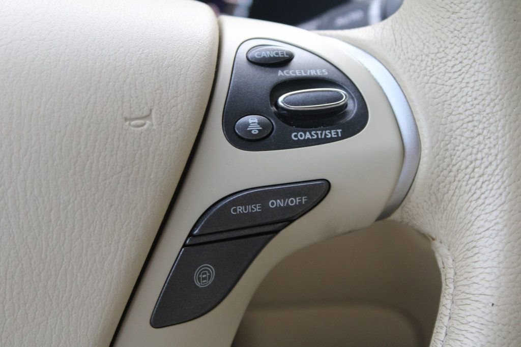 Used 2013 INFINITI JX35 AWD 4dr w/ Premium Pkg image 28