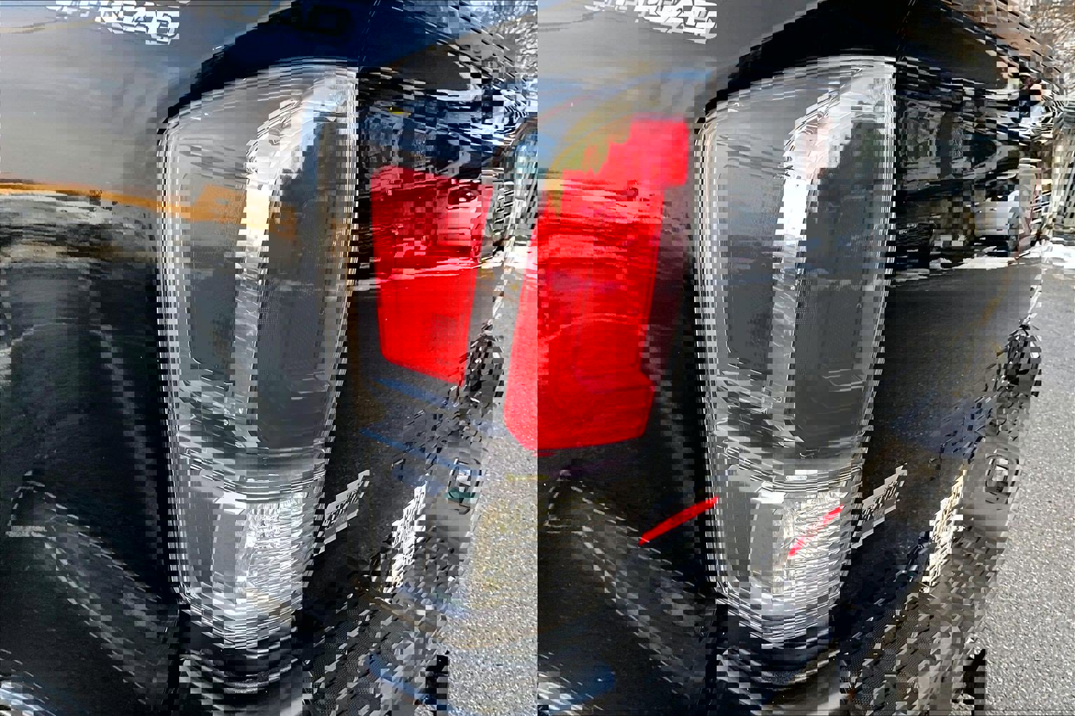 Used 2020 Toyota Tacoma TRD Off-Road w/ Technology Package image 27