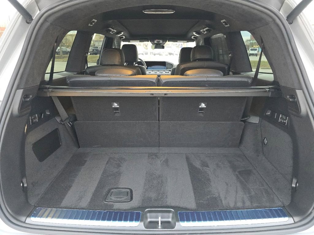 New 2026 Mercedes-Benz GLS 63 AMG 4MATIC image 18