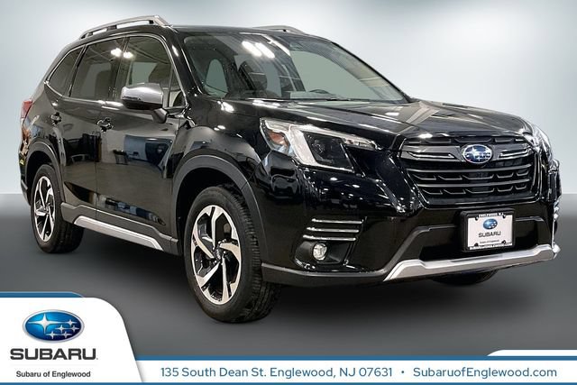 Used 2023 Subaru Forester Touring AWD/4WD image 1