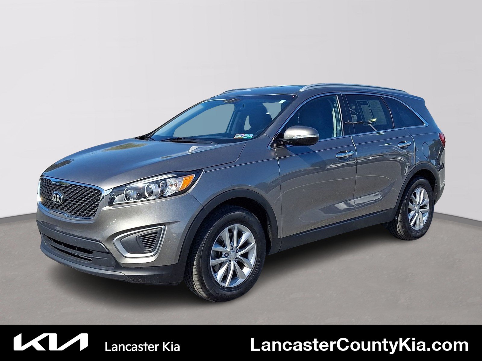 Used 2016 Kia Sorento FWD w/ LX Convenience Package image 1