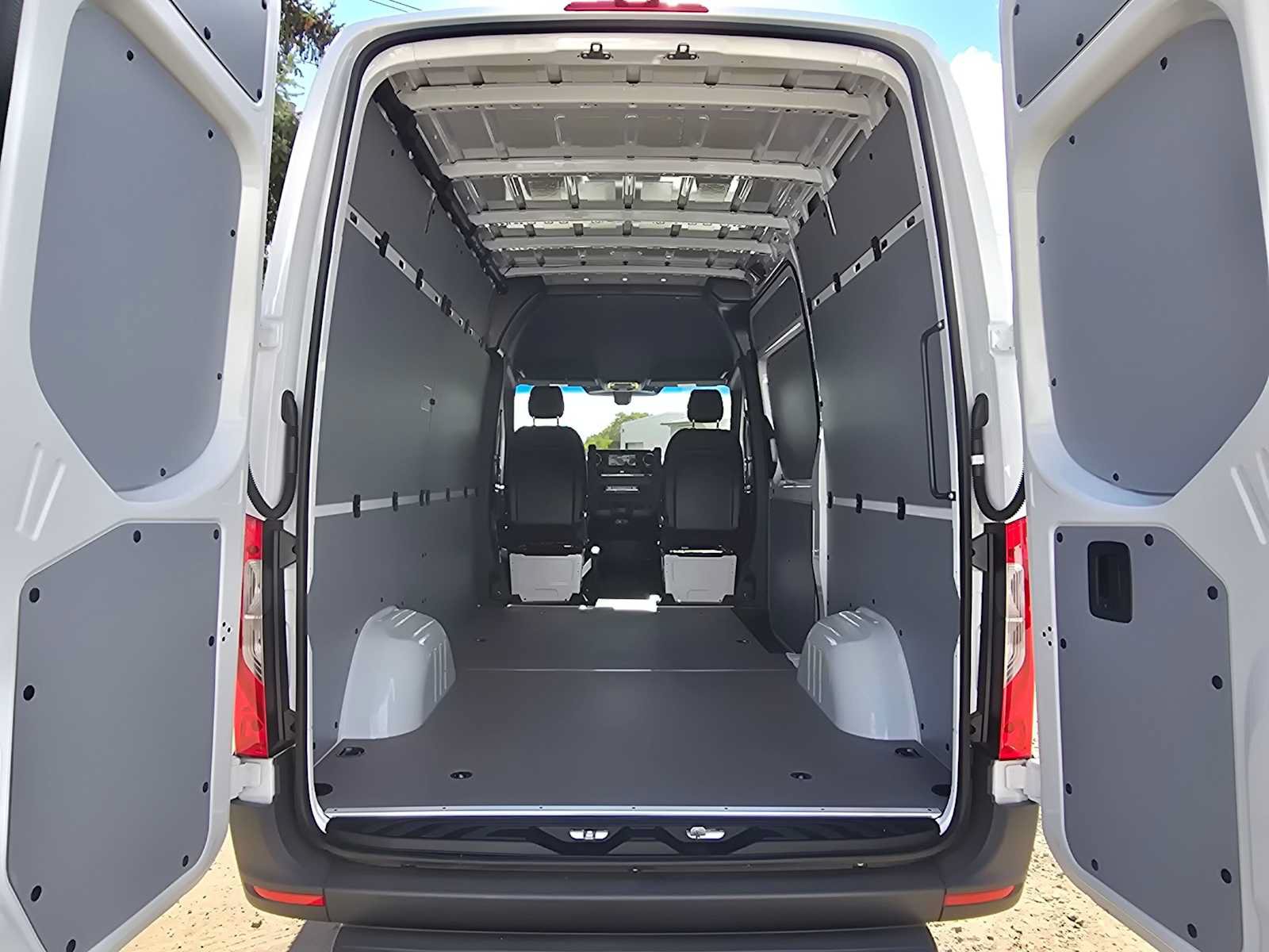 New 2026 Mercedes-Benz Sprinter 2500 image 20