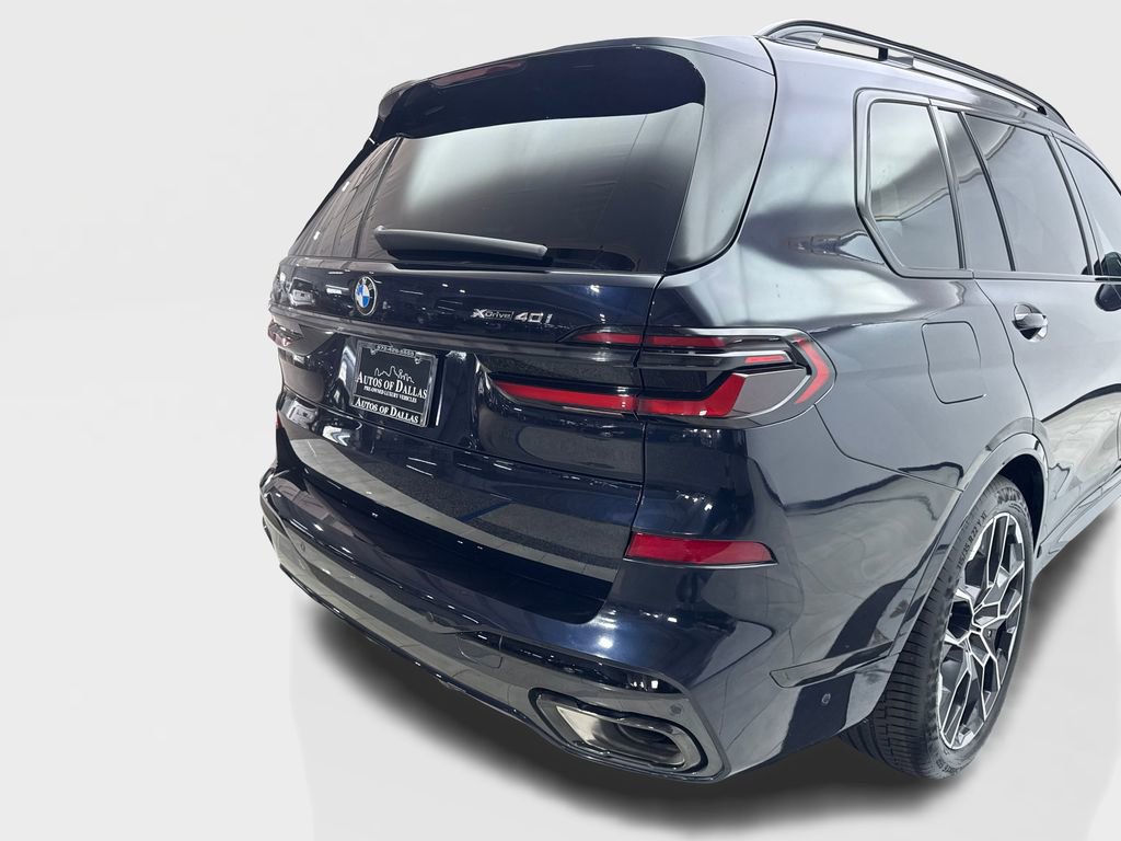 Used 2024 BMW X7 xDrive40i w/ M Sport Package image 18