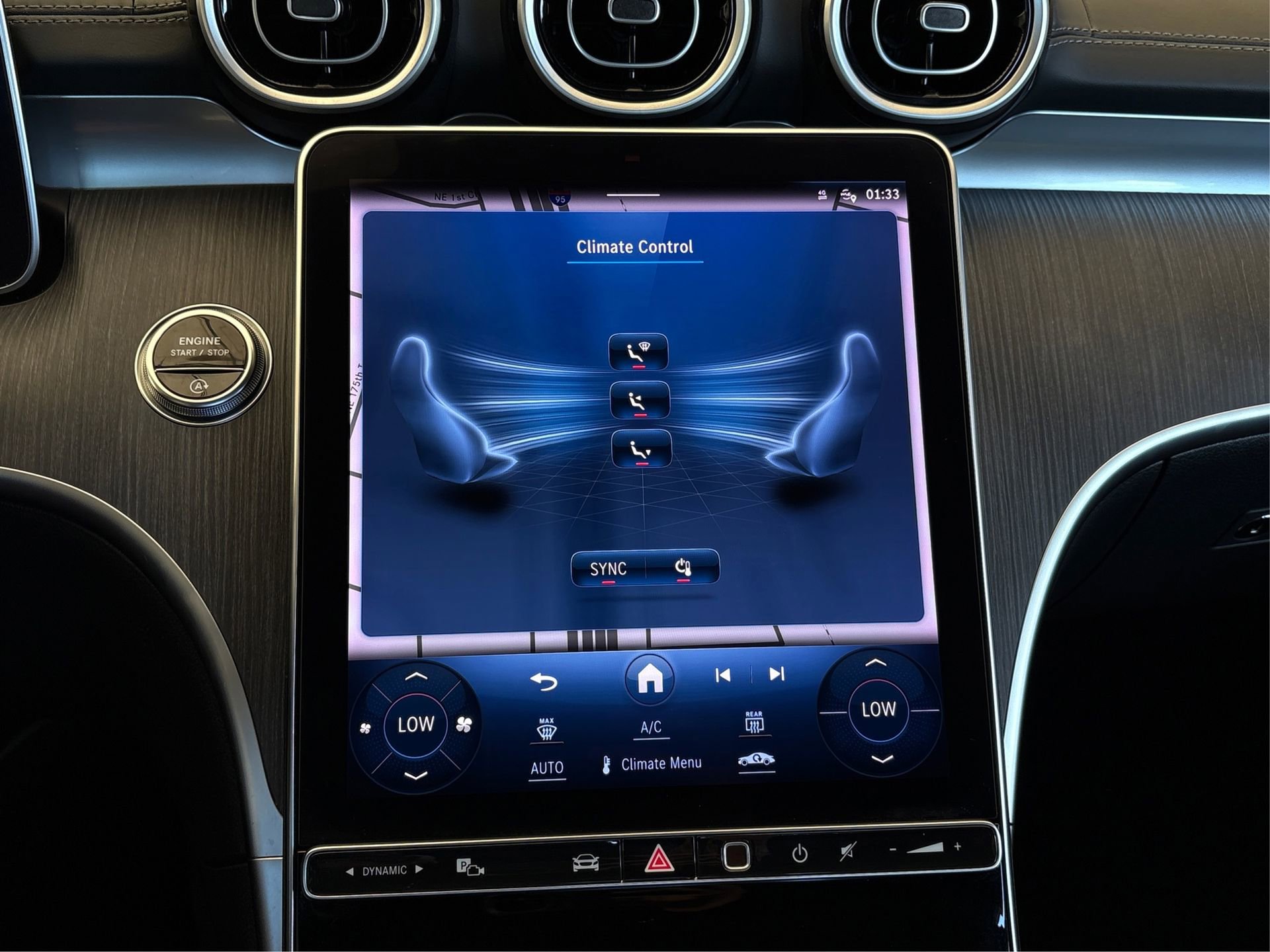 Used 2024 Mercedes-Benz C 300 Sedan image 26