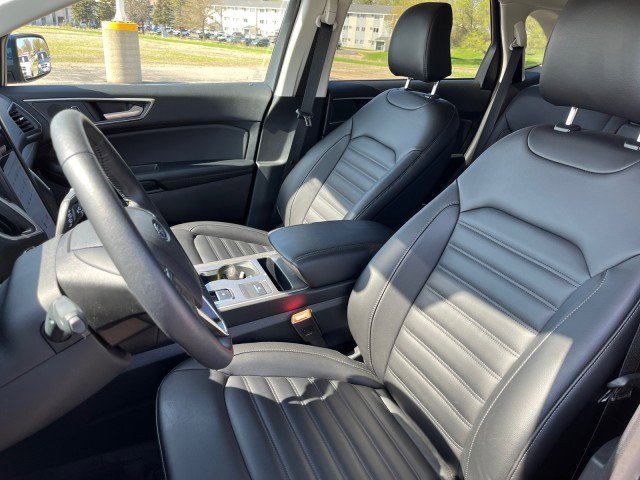 Used 2024 Ford Edge SEL AWD/4WD image 10