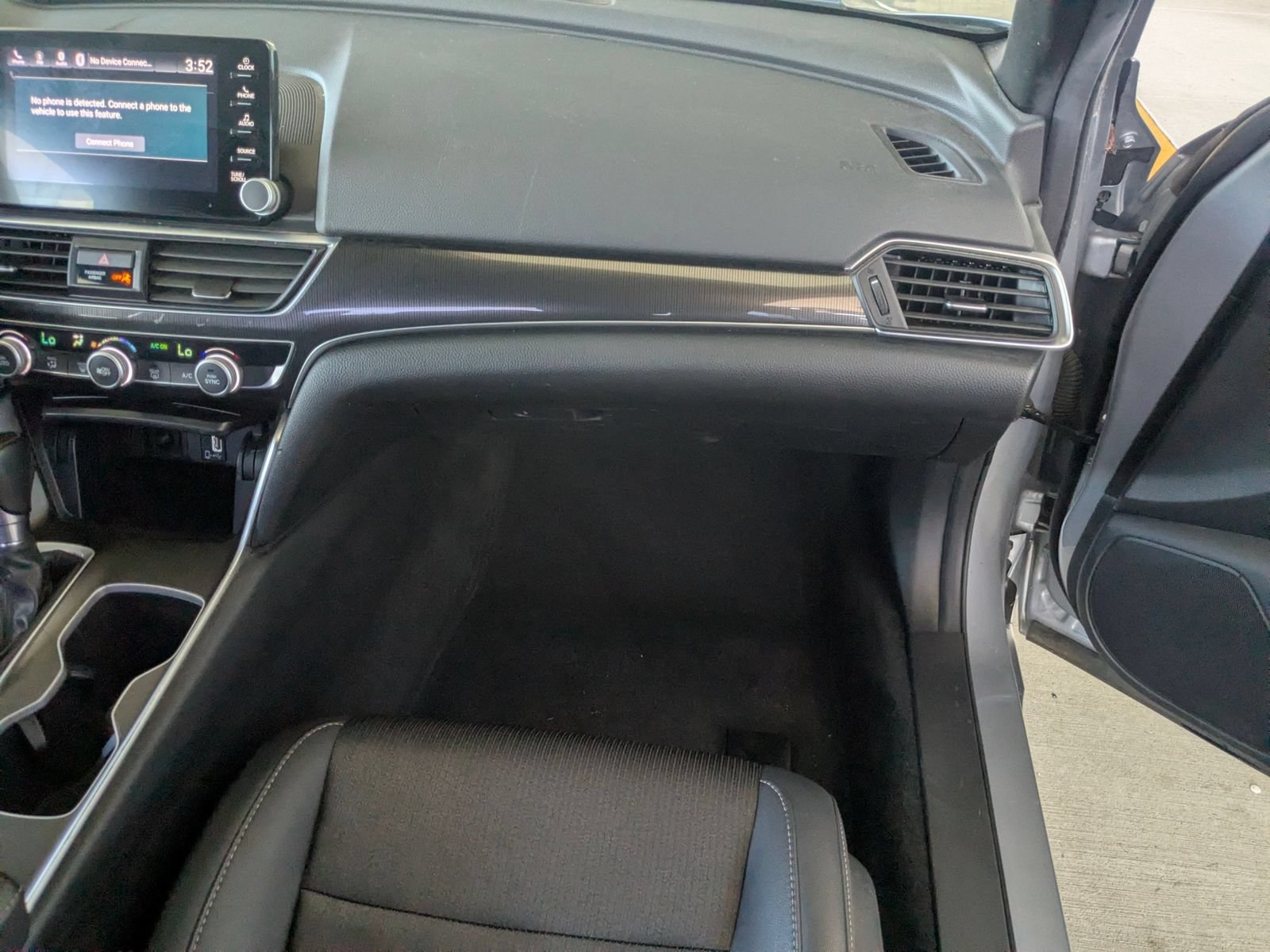 Used 2019 Honda Accord Sport image 26
