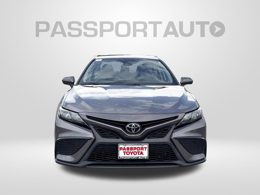 Used 2024 Toyota Camry SE FWD image 12
