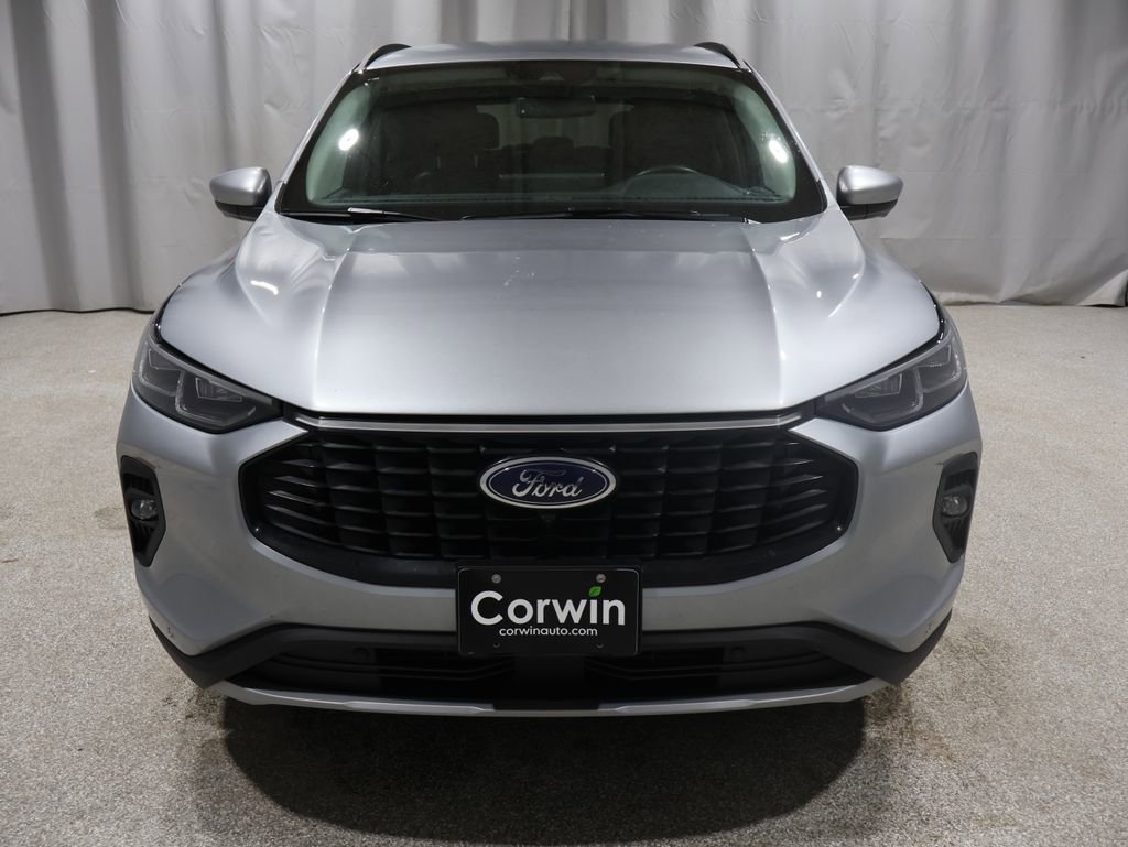 Used 2024 Ford Escape Platinum image 7