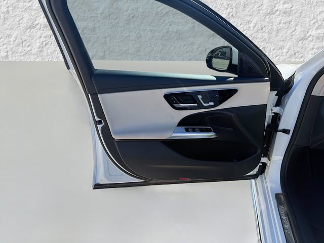 Used 2024 Mercedes-Benz E 350 4MATIC Sedan w/ Driver Assistance Package image 21