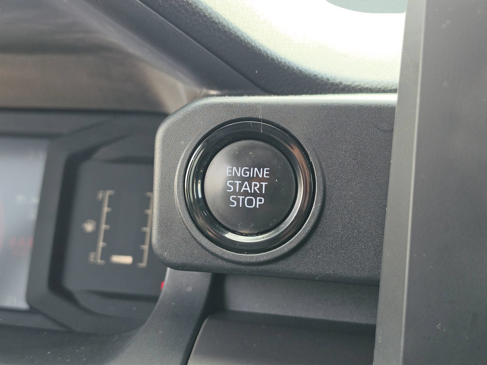 Used 2024 Toyota Tacoma SR5 RWD image 35