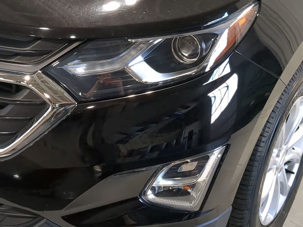 Used 2018 Chevrolet Equinox LT FWD image 14