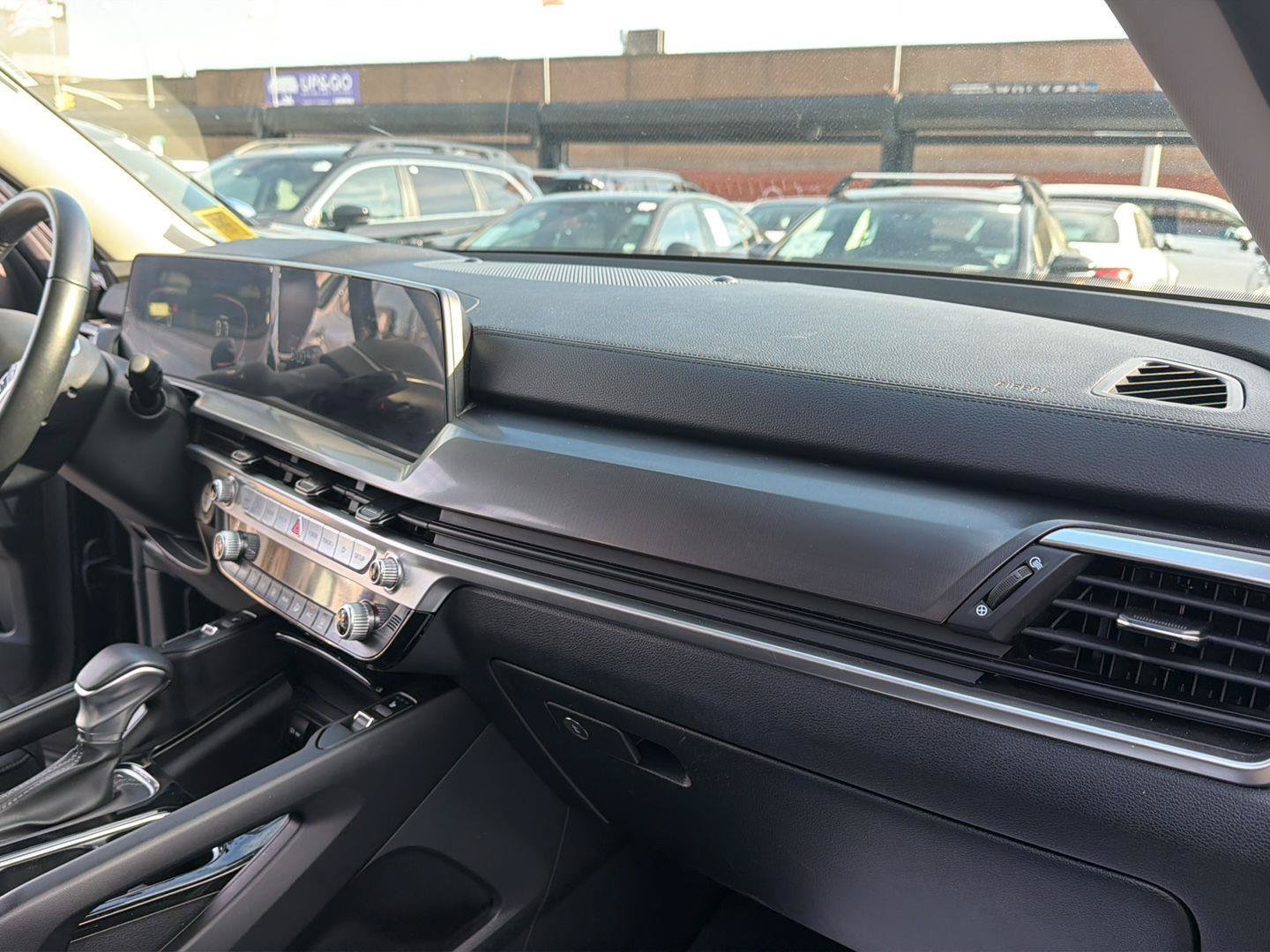 Used 2025 Kia Telluride S AWD/4WD image 27