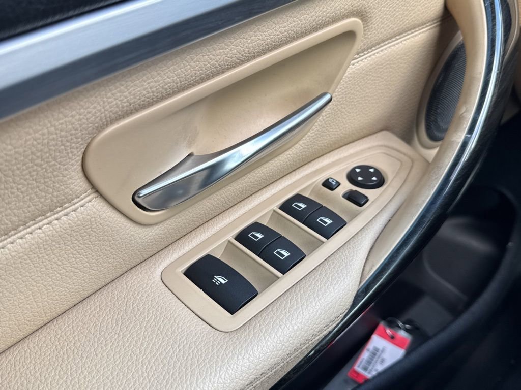 Used 2017 BMW 430i Convertible image 34