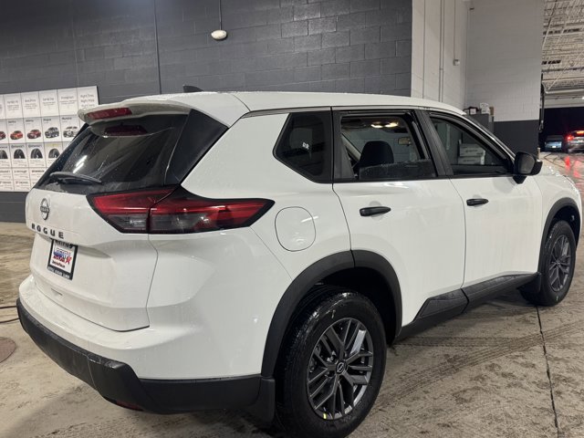 New 2026 Nissan Rogue S image 10
