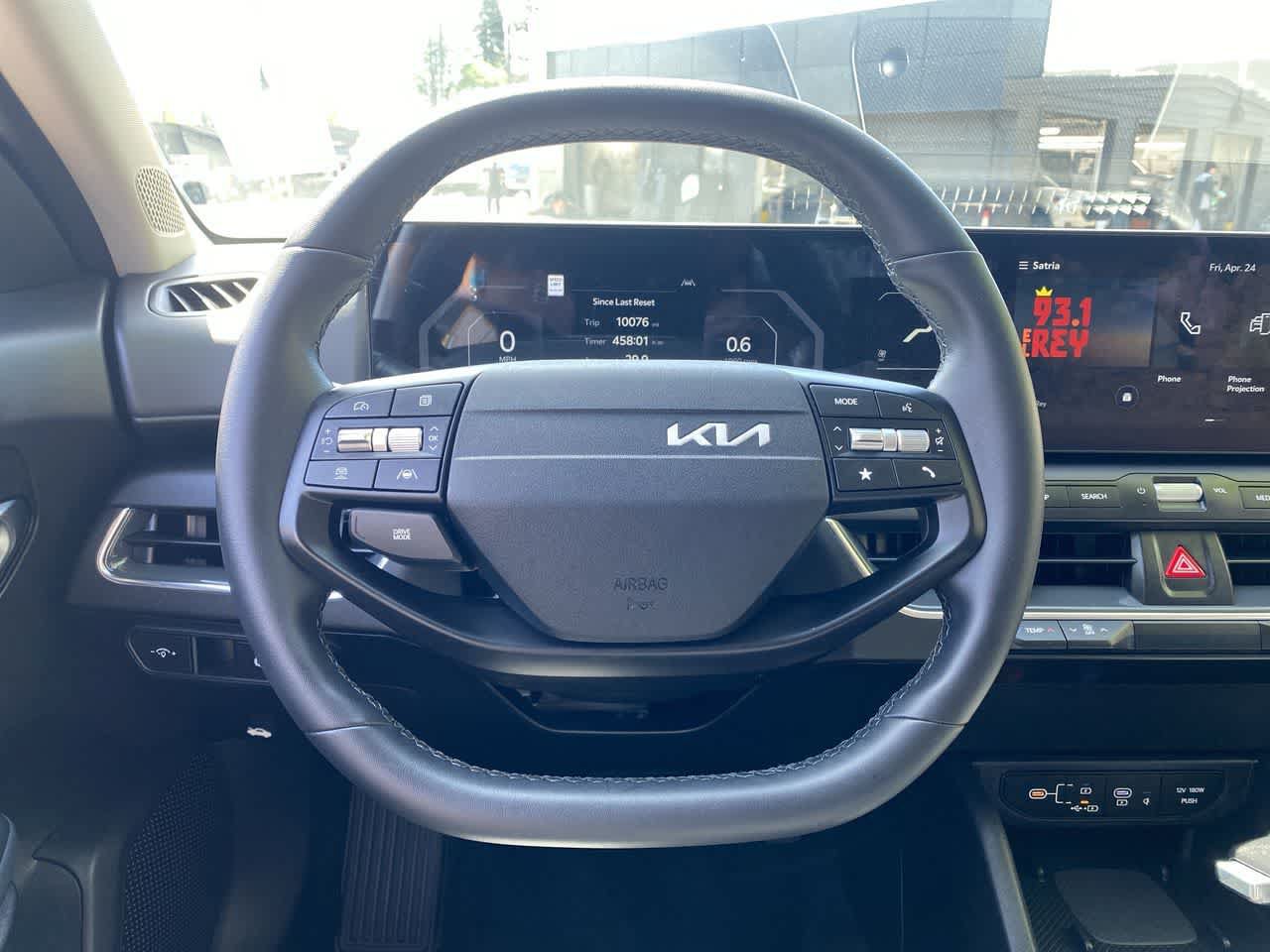 Used 2025 Kia K4 EX FWD image 20
