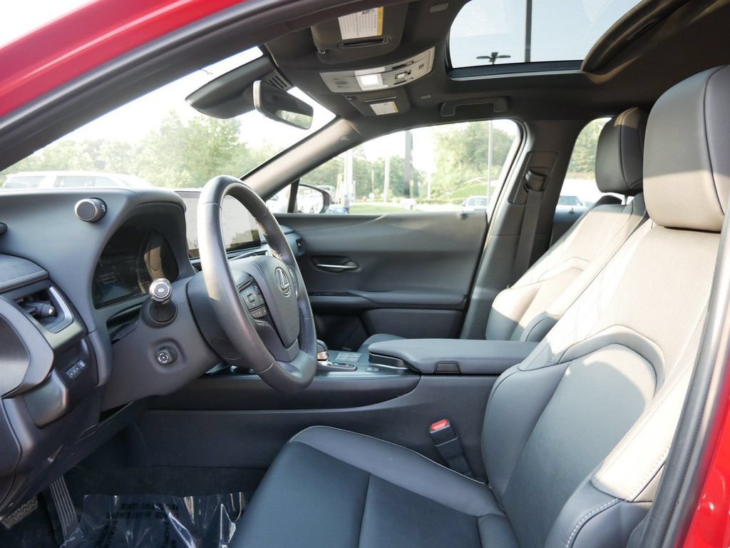 Certified 2025 Lexus UX 300h AWD w/ Cold Area Package image 9