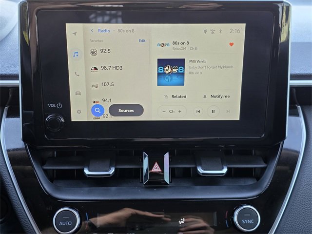 Used 2025 Toyota Corolla Cross XLE image 13