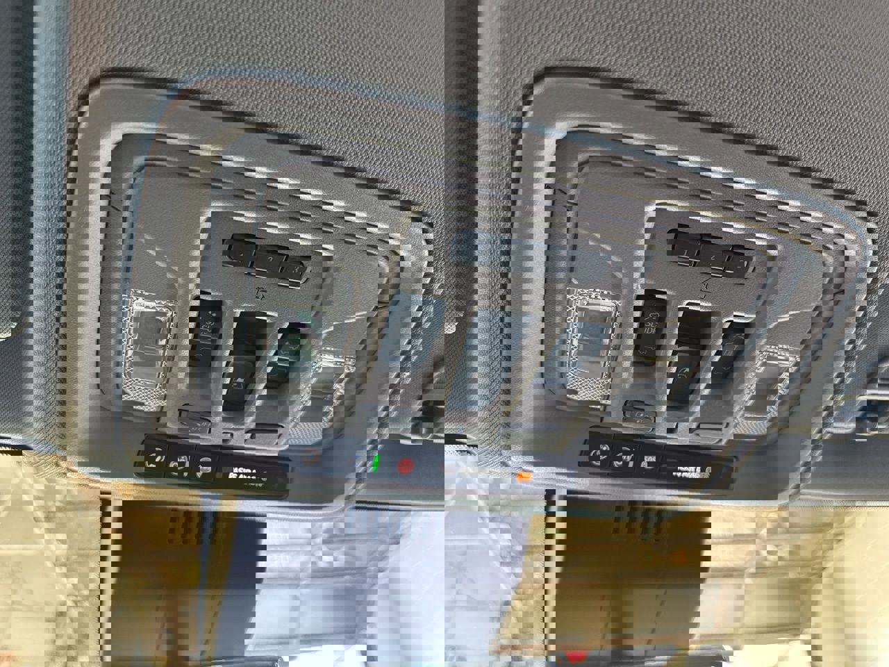 Used 2024 GMC Sierra 1500 Denali w/ Denali Reserve Package image 30