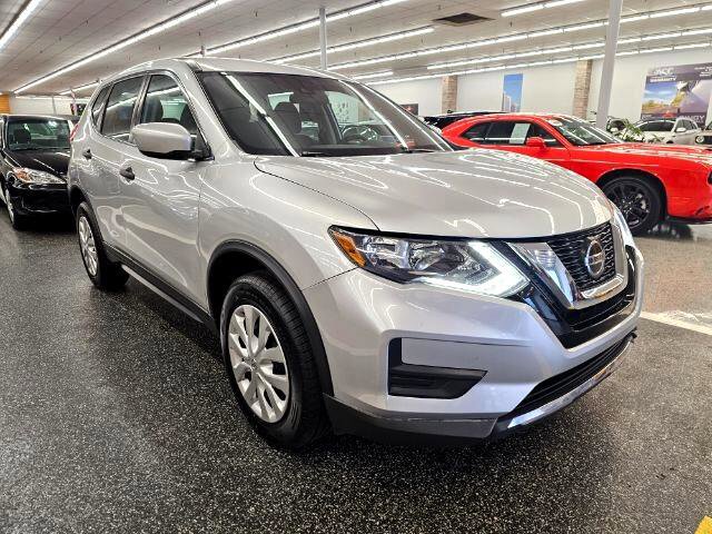 Used 2020 Nissan Rogue S image 3