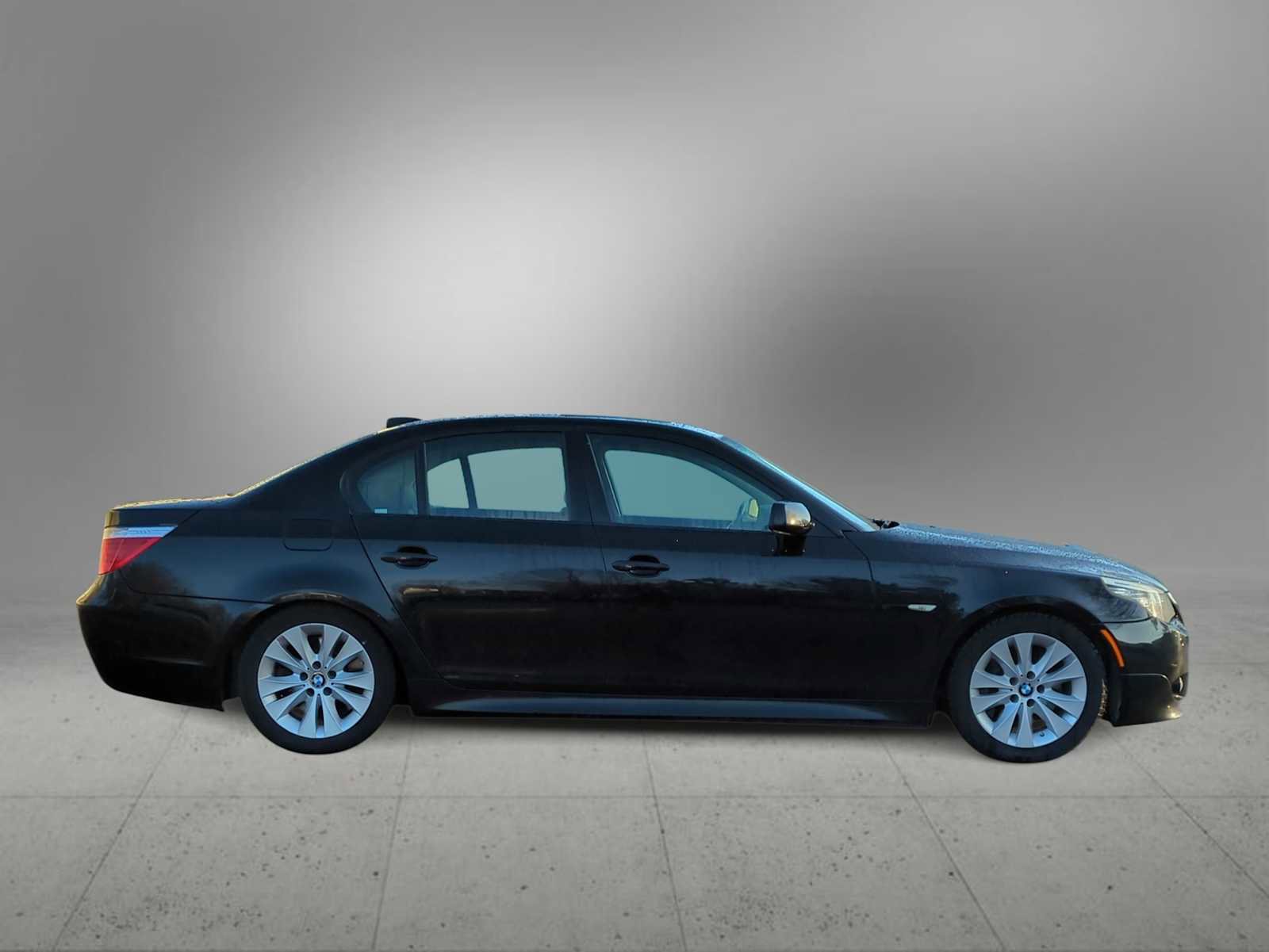 Used 2008 BMW 550i Sedan image 9