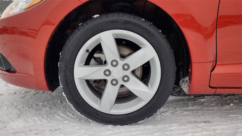 Used 2009 Mitsubishi Eclipse GS image 9