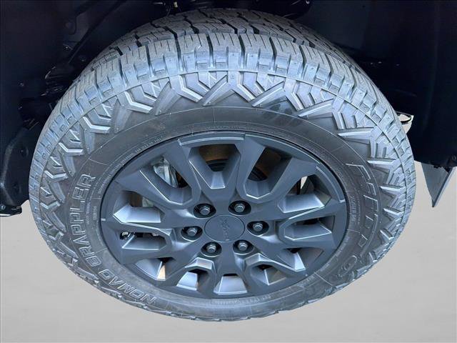 New 2026 Toyota 4Runner SR5 AWD/4WD image 12
