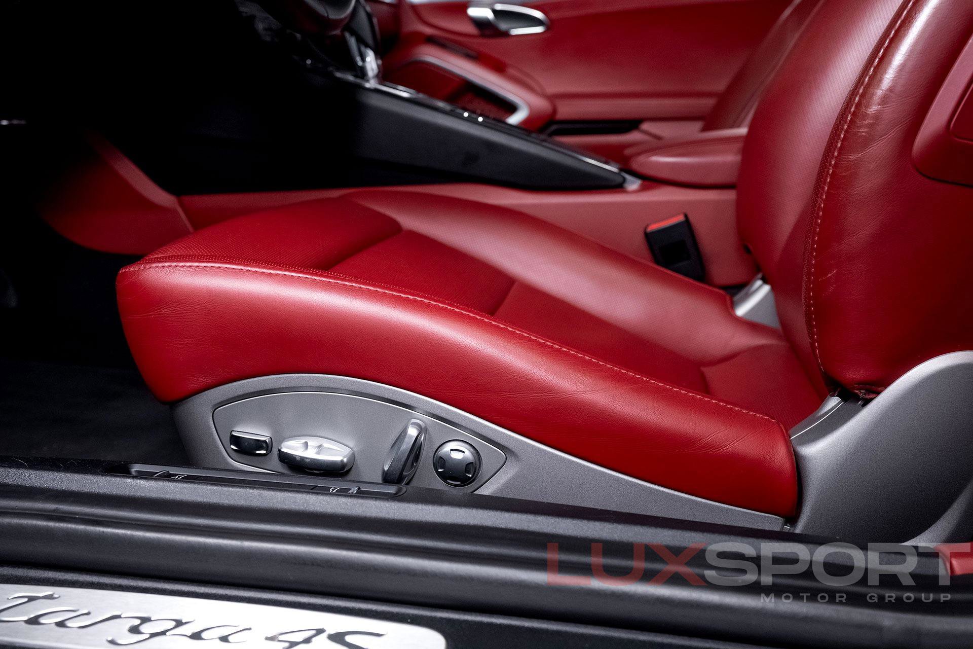 Used 2017 Porsche 911 Targa 4S image 23