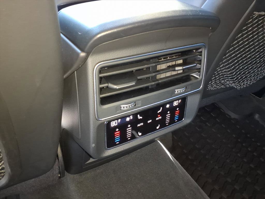 Used 2023 Audi Q8 Premium Plus w/ Premium Plus Package image 34