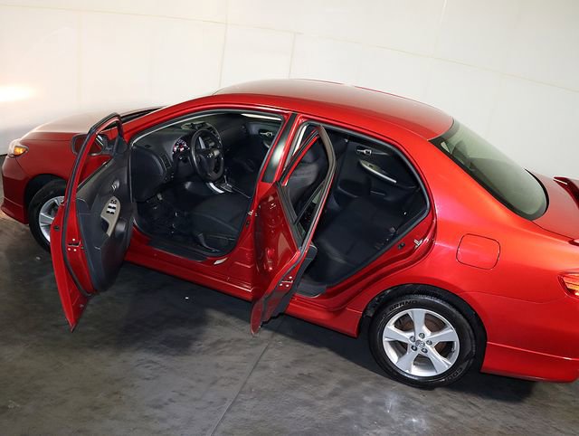 Used 2012 Toyota Corolla S image 5