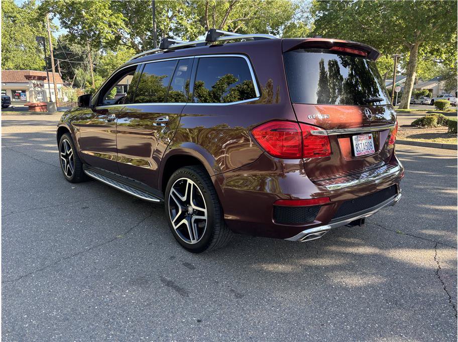 Used 2013 Mercedes-Benz GL 550 4MATIC image 8