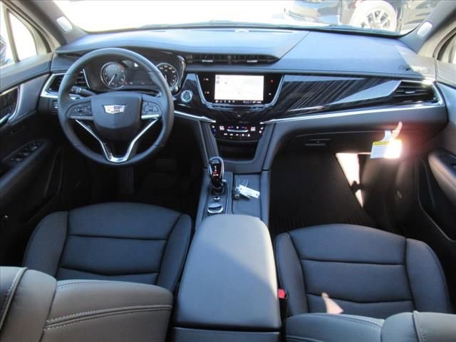 New 2025 Cadillac XT6 Premium Luxury image 11