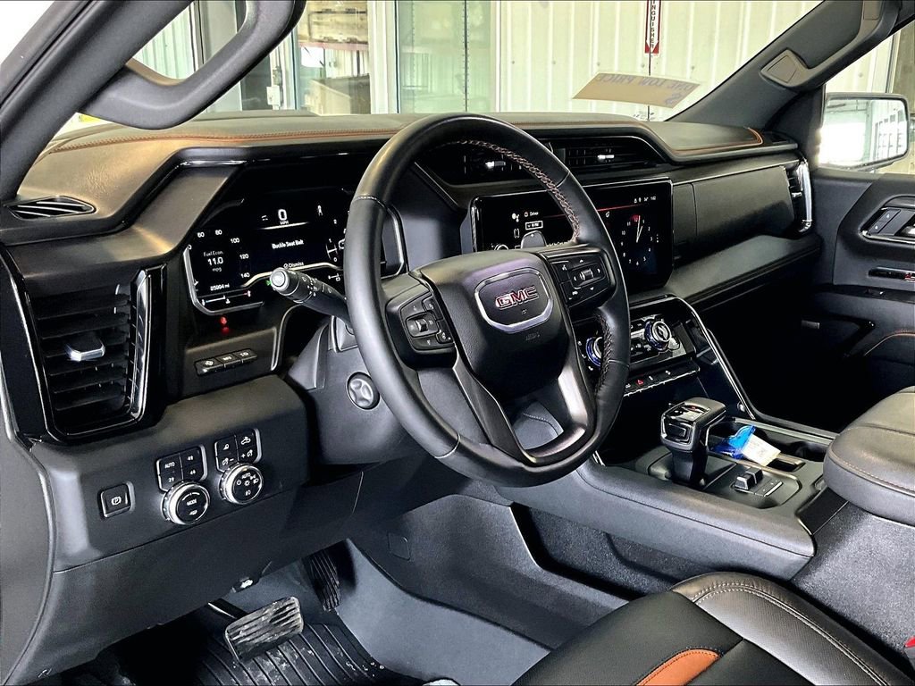 Used 2023 GMC Sierra 1500 AT4 w/ AT4 Premium Package image 8