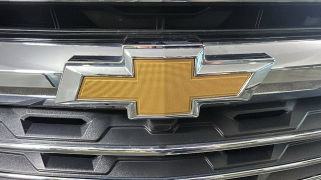 Used 2025 Chevrolet Traverse LT AWD/4WD image 8