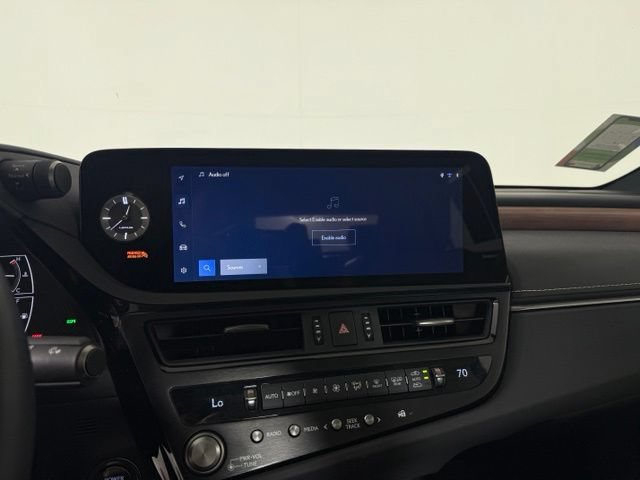 Certified 2025 Lexus ES 300h w/ Premium Package FWD image 22
