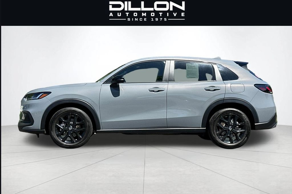 Used 2025 Honda HR-V Sport image 7