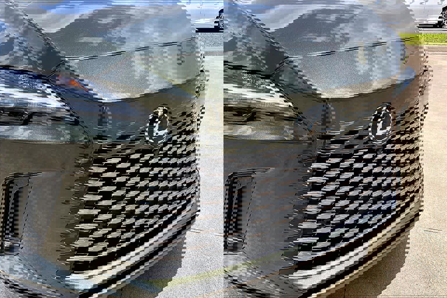 Used 2025 Lexus RX 350 Premium w/ Convenience Package image 27