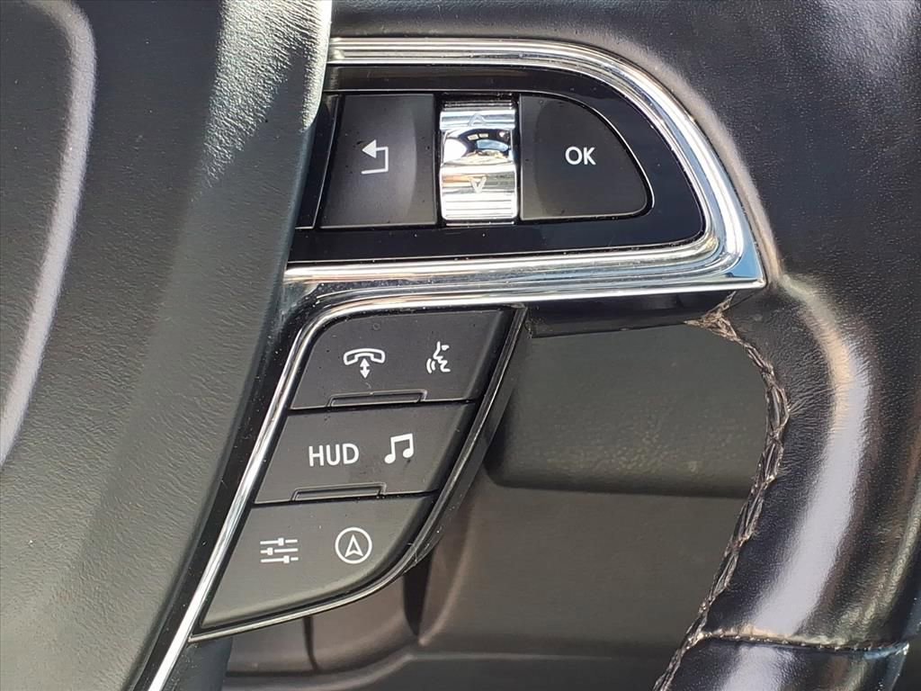 Used 2023 Lincoln Navigator Reserve image 19